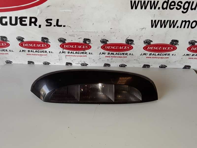 Recambio de piloto trasero derecho para opel corsa c z12xe referencia OEM IAM 24457236  