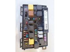 Recambio de caja reles / fusibles para opel astra h gtc z17dtr referencia OEM IAM 13206748 / 5DK00866848   2