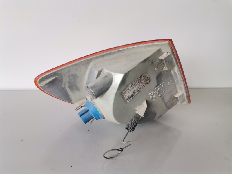Recambio de piloto delantero izquierdo para mercedes-benz vito kombi (638) 611980 referencia OEM IAM   