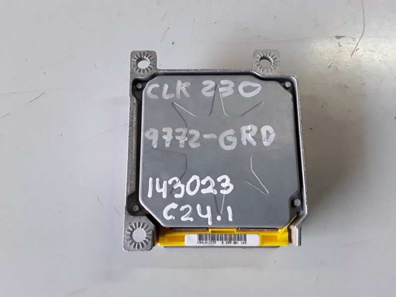 Recambio de centralita airbag para mercedes-benz clk (bm 208) coupe 111975 referencia OEM IAM 0285001165/0018200826  
