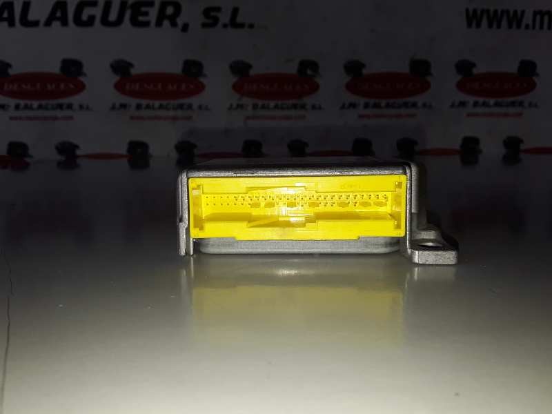 Recambio de centralita airbag para mercedes-benz clk (bm 208) coupe 111975 referencia OEM IAM 0285001165/0018200826  