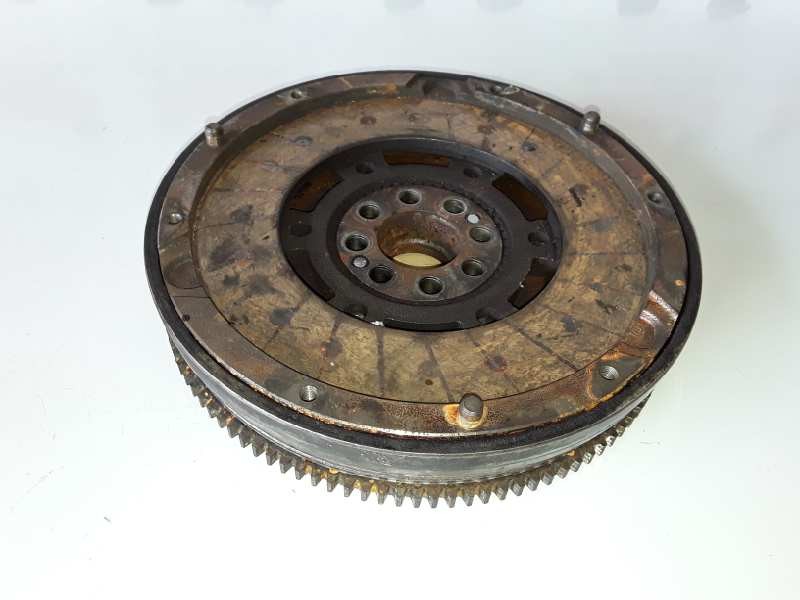 Recambio de volante motor para bmw serie 3 berlina (e90) 204d4 referencia OEM IAM   