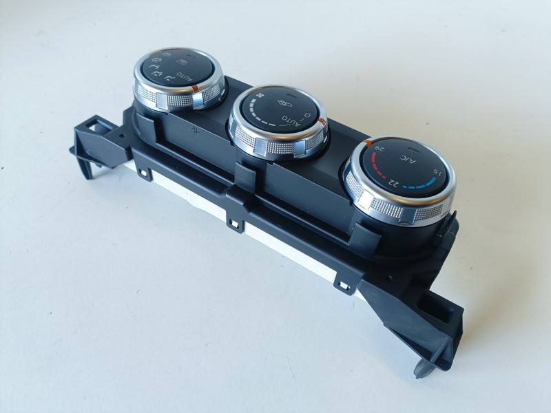Recambio de mando climatizador para mazda cx-3 (dk) pe referencia OEM IAM DA6S61  