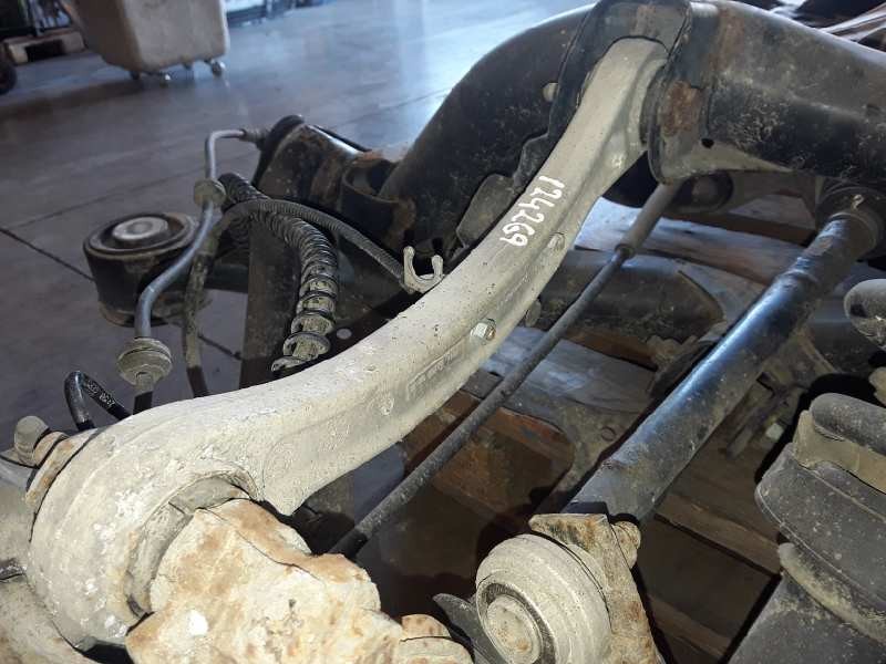 Recambio de brazo suspension superior trasero izquierdo para audi q7 (4l) bug referencia OEM IAM   