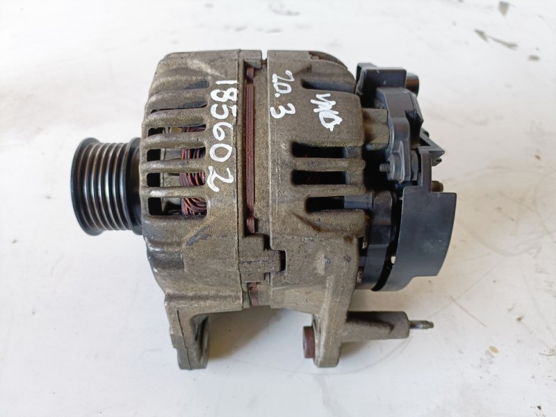 Recambio de alternador para volkswagen lupo (6x1/6e1) aud referencia OEM IAM 0124315005  