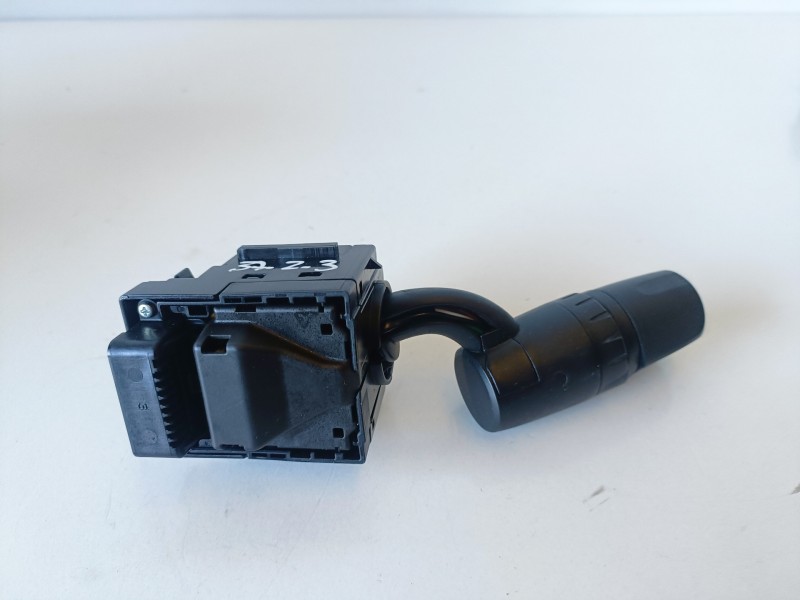 Recambio de mando limpia para mazda cx-3 (dk) pe referencia OEM IAM DA6BM  