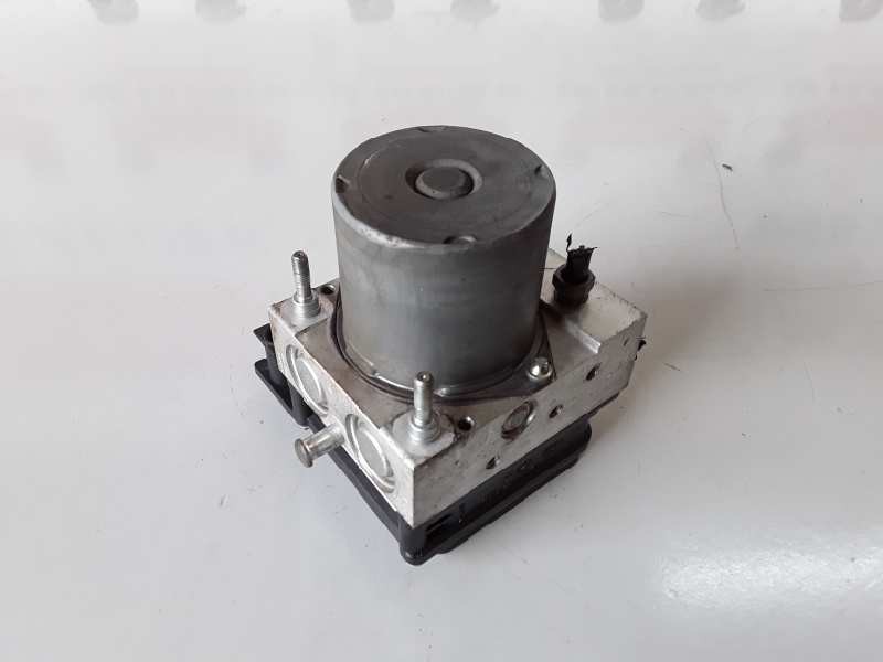 Recambio de abs para citroen c4 berlina 9hy referencia OEM IAM 9657352680/0265234144  