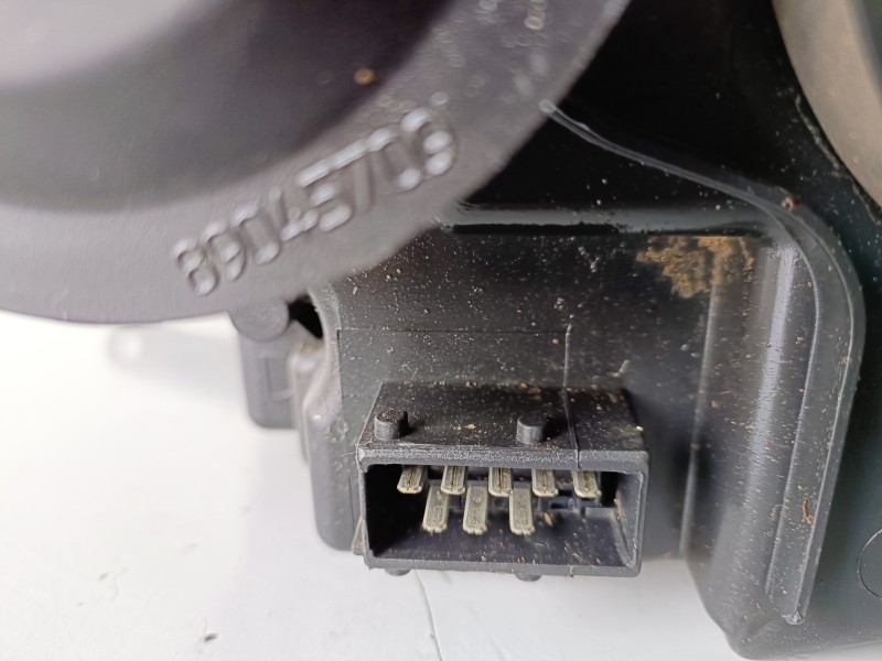 Recambio de faro derecho para citroen jumpy rhk referencia OEM IAM 89901160  