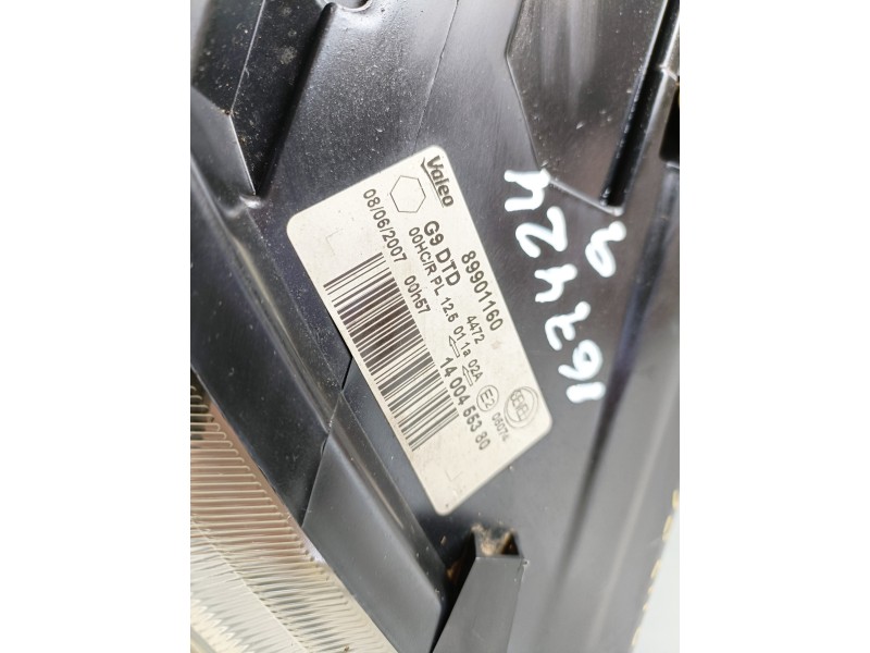 Recambio de faro derecho para citroen jumpy rhk referencia OEM IAM 89901160  