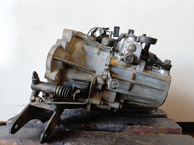 Recambio de caja cambios para hyundai matrix (fc) d4fa referencia OEM IAM P41767  