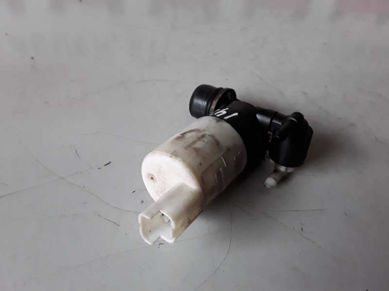 Recambio de bomba limpia para peugeot 807 rhk referencia OEM IAM 9641553880/9641553980/8200067015  