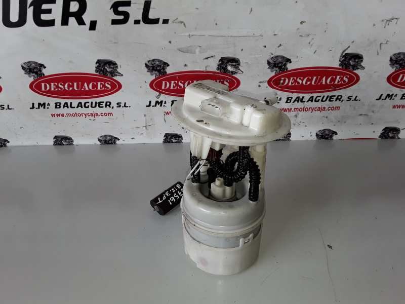 Recambio de aforador para renault twingo ii d4f772 referencia OEM IAM 8200368239  