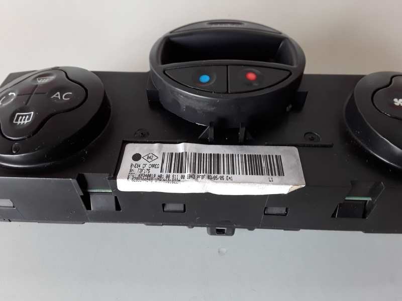 Recambio de mando climatizador para renault megane ii berlina 3p f9q800 referencia OEM IAM 8200344840  