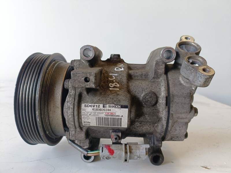 Recambio de compresor aire acondicionado para renault kangoo ii (f/kw0) k9k802 referencia OEM IAM 8200953359A  