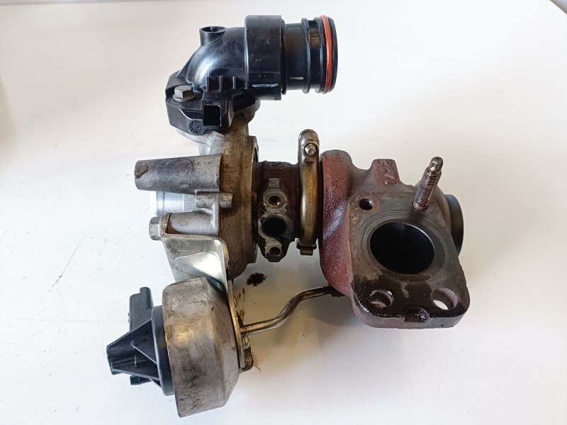 Recambio de turbocompresor para opel combo life e yh01 referencia OEM IAM 9813245480  