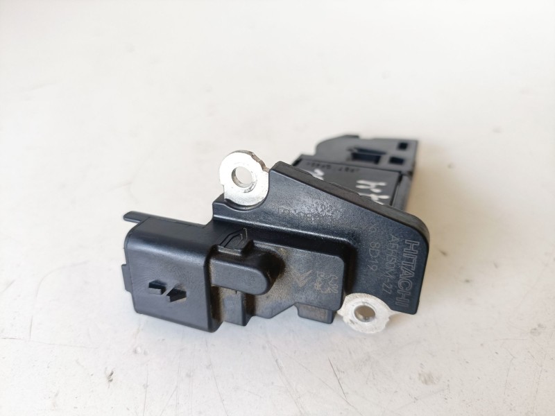 Recambio de caudalimetro para opel combo life e yh01 referencia OEM IAM 9677093080  