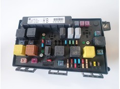 Recambio de caja reles / fusibles para opel astra h gtc z19dt referencia OEM IAM 13206754  