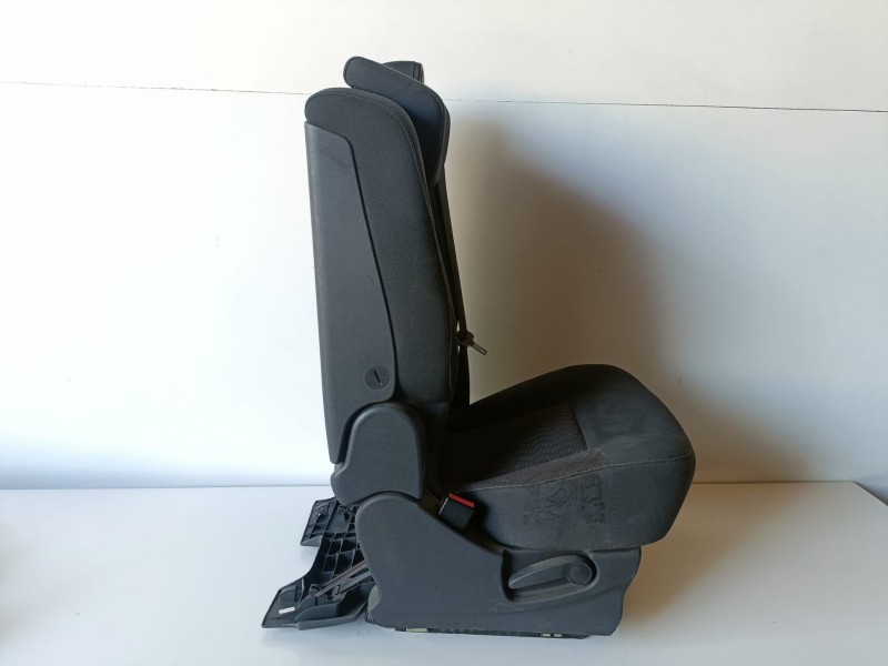 Recambio de asientos traseros para renault espace iv (jk0) m9r7 referencia OEM IAM   