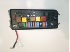Recambio de caja reles / fusibles para opel vectra c berlina y20dth referencia OEM IAM 13144709  