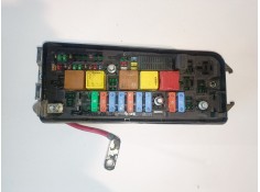 Recambio de caja reles / fusibles para opel vectra c caravan z20net referencia OEM IAM 13144709  