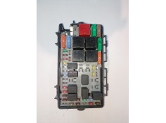 Recambio de caja reles / fusibles para opel corsa d z13dtj referencia OEM IAM 13217394EH  
