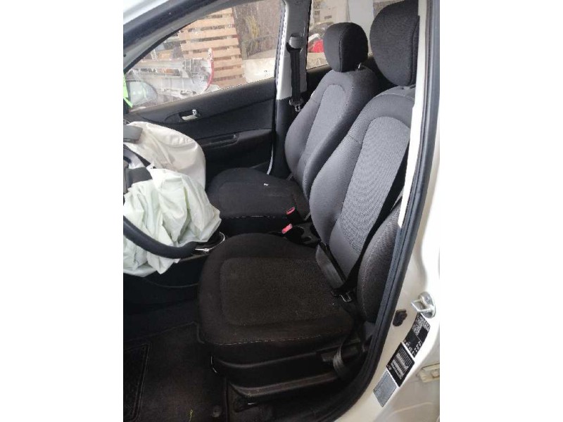 hyundai i20 (pb) del año 2010