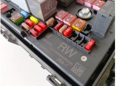 Recambio de caja reles / fusibles para opel astra j berlina 5p a13dte referencia OEM IAM 13343765   2