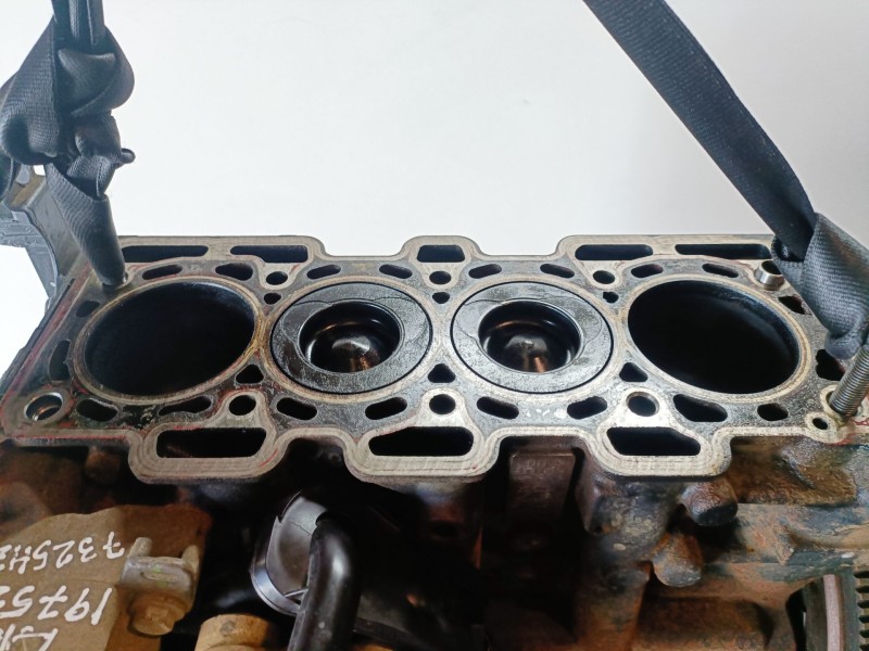 Recambio de bloque para dacia duster i k9k856 referencia OEM IAM K9K856  