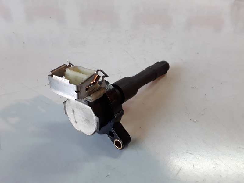 Recambio de bobina encendido para bmw serie 3 berlina (e46) m52b20 referencia OEM IAM 11860T  