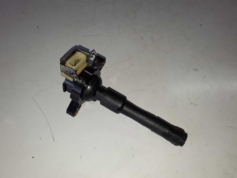 Recambio de bobina encendido para bmw serie 3 berlina (e46) m52b20 referencia OEM IAM 11860T  