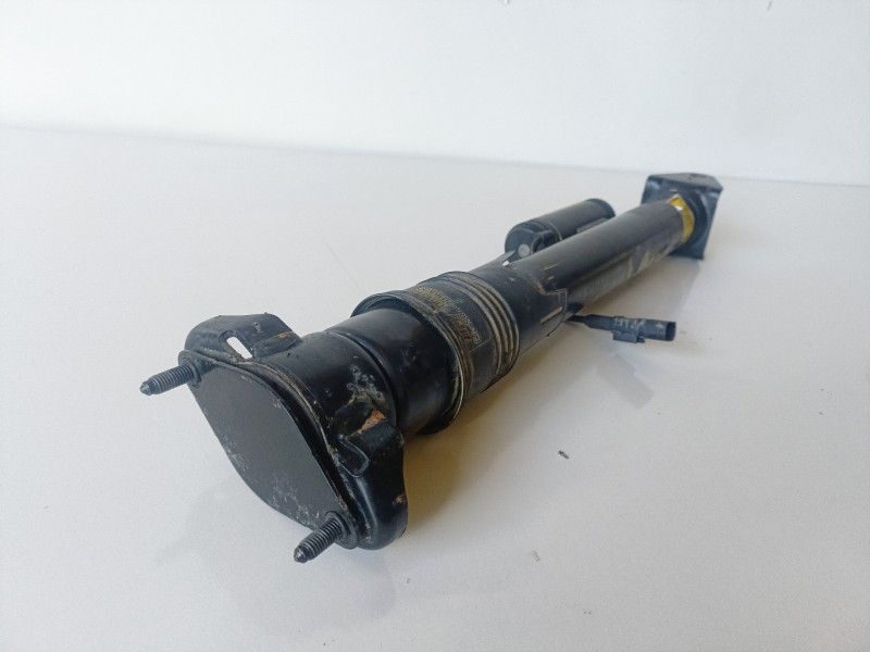 Recambio de amortiguador trasero derecho para mercedes-benz clase ml (bm 164) 642940 referencia OEM IAM   