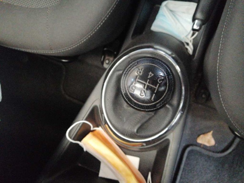 hyundai i20 (pb) del año 2010