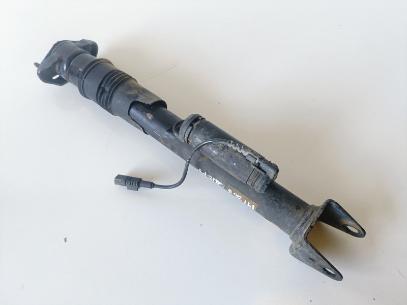Recambio de amortiguador trasero izquierdo para mercedes-benz clase ml (bm 164) 642940 referencia OEM IAM   