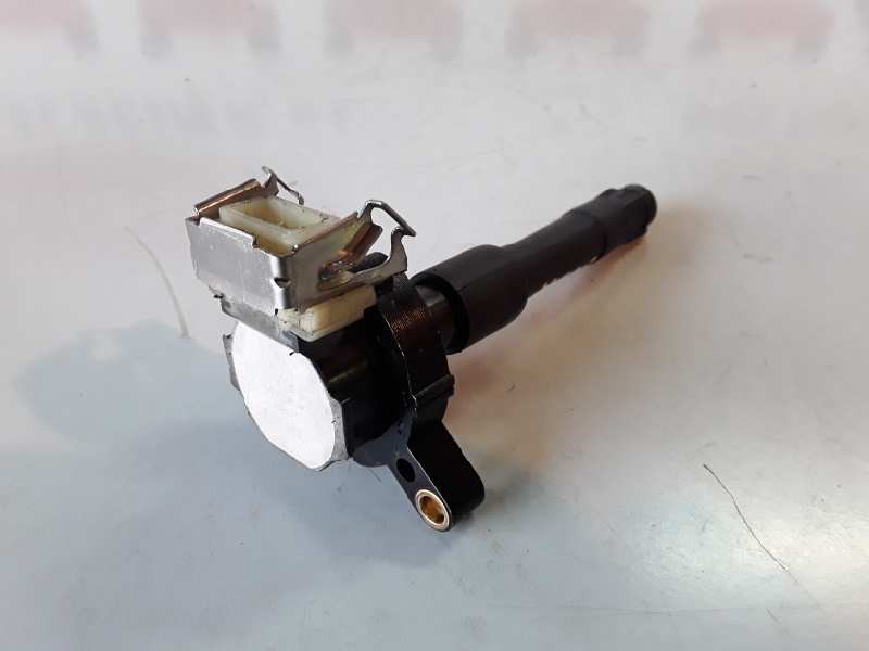 Recambio de bobina encendido para bmw serie 3 berlina (e46) m52b20 referencia OEM IAM 11860T  