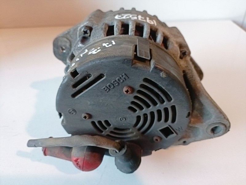 Recambio de alternador para nissan terrano ii (r20) td27 referencia OEM IAM 0123310033  