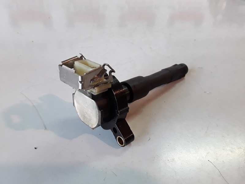 Recambio de bobina encendido para bmw serie 3 berlina (e46) m52b20 referencia OEM IAM 11860T  