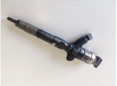 Recambio de inyector para toyota land cruiser (j15) 1kdftv referencia OEM IAM 2367030400  