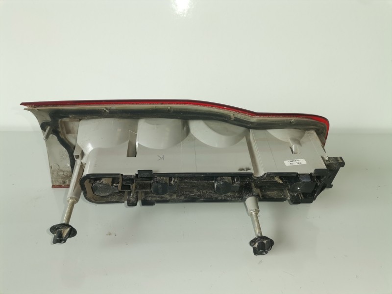 Recambio de piloto trasero derecho para ford transit furgón (tt9) qvfa referencia OEM IAM   