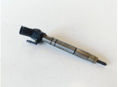 Recambio de inyector para mercedes-benz sprinter ii kombi 646986 referencia OEM IAM 0445115069  