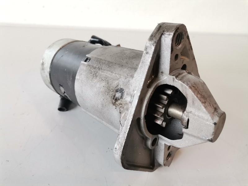 Recambio de motor arranque para renault clio iii k9k770 referencia OEM IAM M0T87881C  