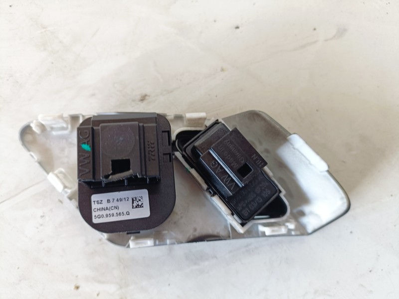 Recambio de mando retrovisor para volkswagen golf vii (5g1/be1) clh referencia OEM IAM 5G0959565Q  