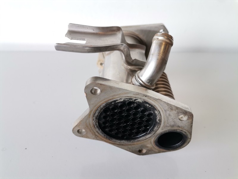 Recambio de enfriador egr para renault clio iii k9k770 referencia OEM IAM 8200912059  