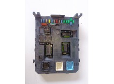 Recambio de caja reles / fusibles para peugeot 307 break/ sw (s2) 9hz referencia OEM IAM 9660105980  
