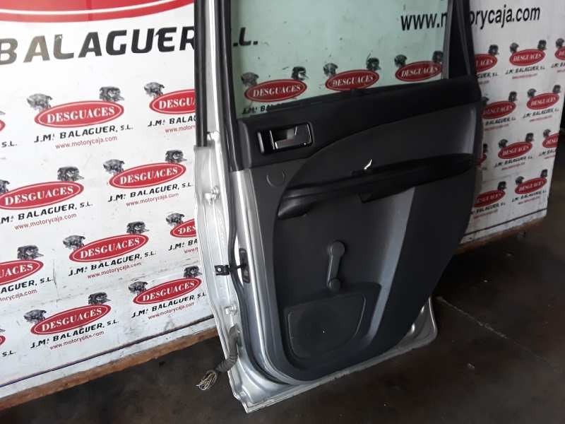 Recambio de puerta trasera derecha para ford focus c-max (cap)(2003) g8da referencia OEM IAM   