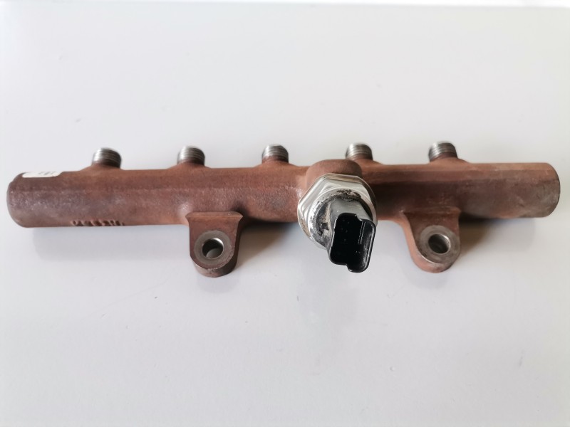 Recambio de rampa inyectora para renault clio iii k9k770 referencia OEM IAM H8200701690/R9144Z221A  
