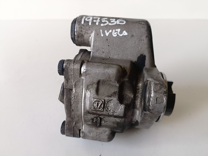 Recambio de bomba direccion para iveco daily furgón 814043s referencia OEM IAM 7683955126  