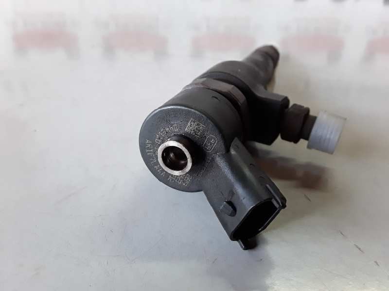 Recambio de inyector para fiat i doblò (223) cargo 223b1000 referencia OEM IAM 0445110187  