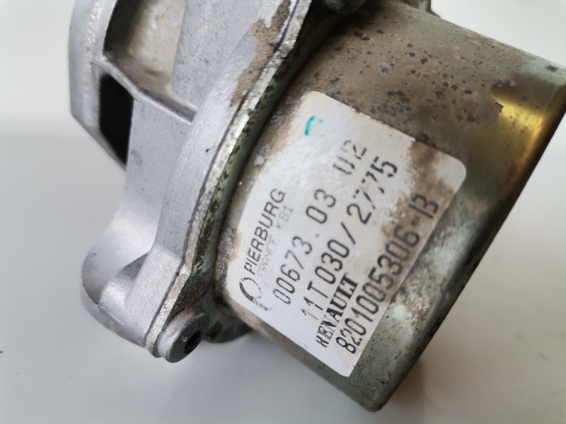 Recambio de depresor freno / bomba vacio para renault clio iii k9k770 referencia OEM IAM 8201005306B  