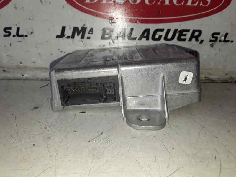 Recambio de centralita airbag para renault megane ii berlina 5p referencia OEM IAM 8200411006/604289900  