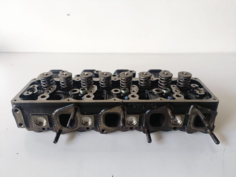 Recambio de culata para nissan terrano ii (r20) td27 referencia OEM IAM   